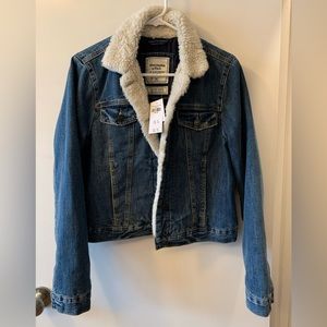 Abercrombie & Fitch Jean Jacket